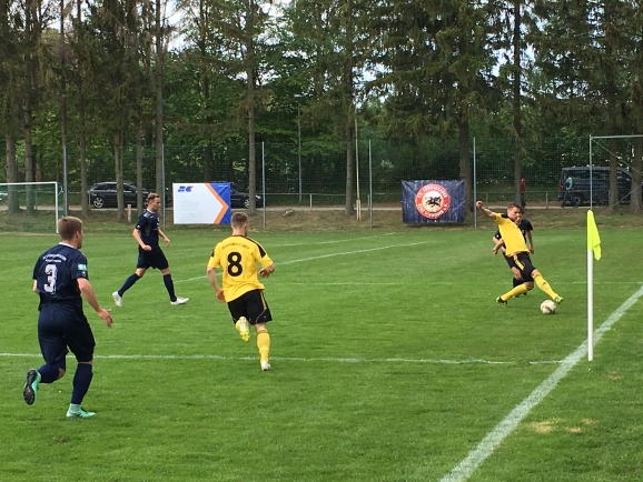 Greifen auswärts nur Remis 1:1 !
